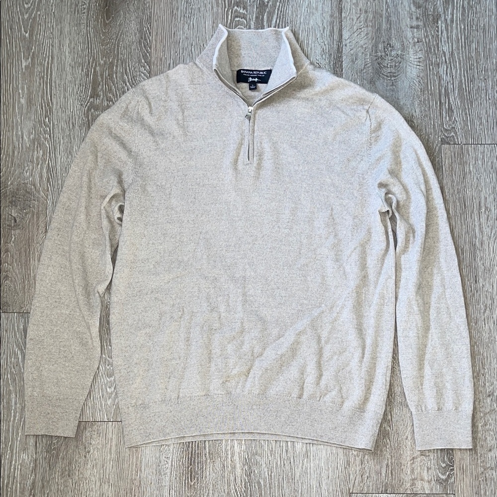 Banana Republic Men's Light Gray quarter Zip-Up Sweater merino wool large casual
